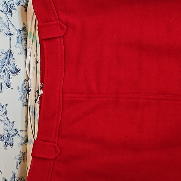 Great red above knee skirt, wool - Picture 2 of 4